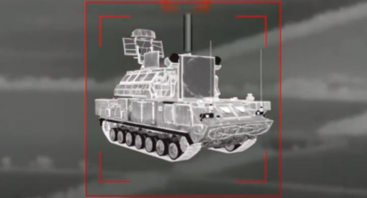 russian Tor-M2 surface-to-air missile systems / screenshot from video 