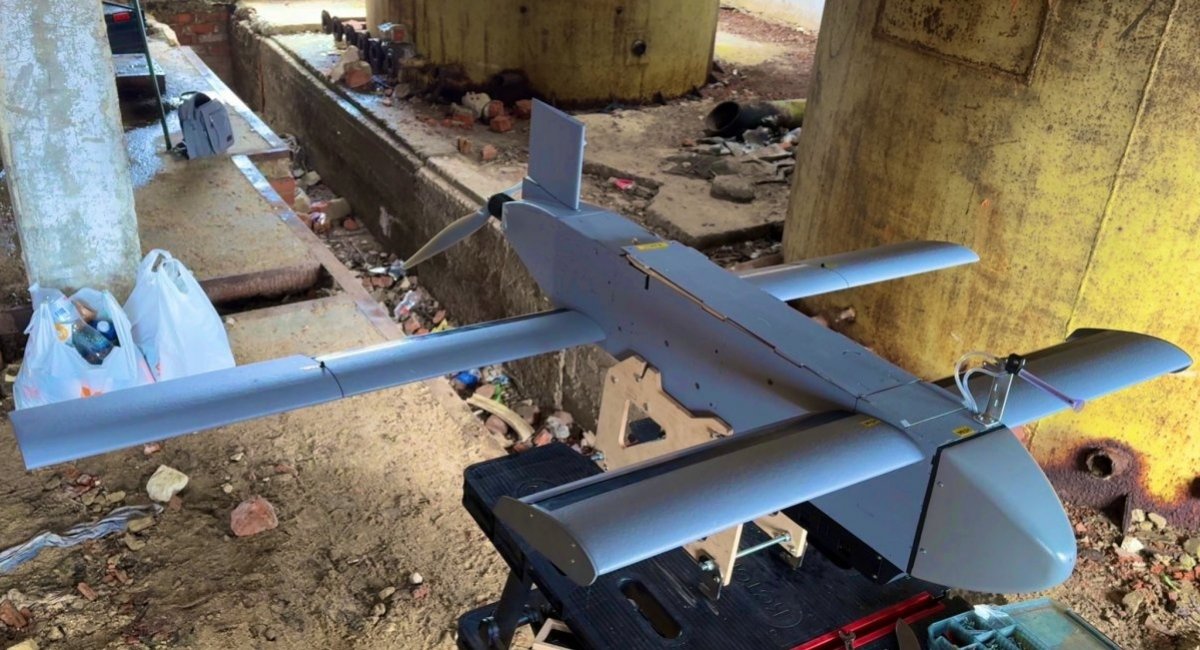 Helsing HF-1 loitering munition prepared for a sortie by a Specia Forces Operations unit of Ukraine / Photo credit: Julian Röpcke