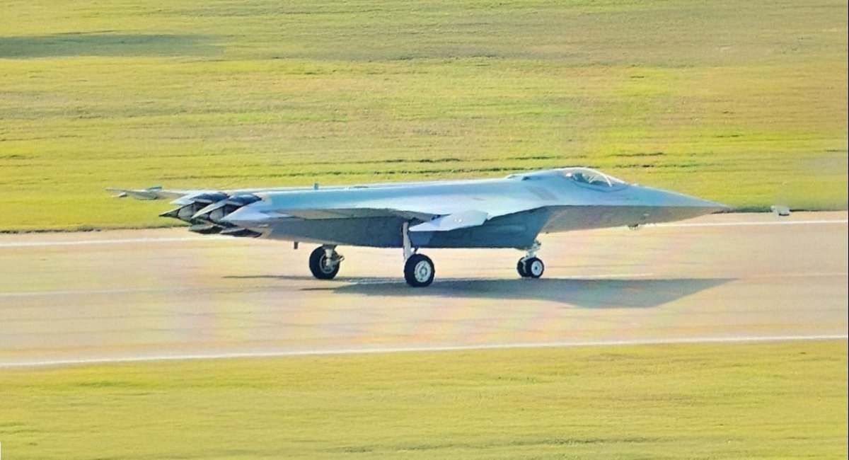 The first high-quality photo of the J-50 (artificially enhanced)