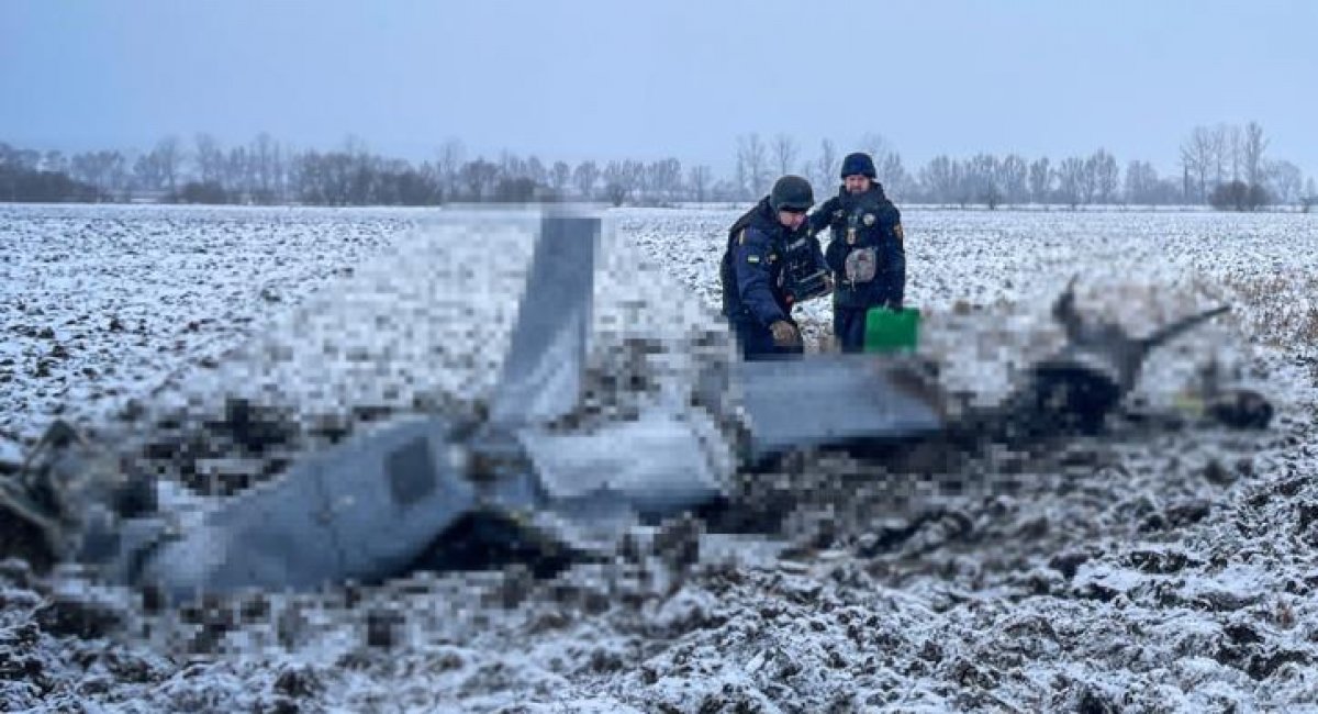 russian Kh-101 missile / Photo credit: The State Emergency Service of Ukraine