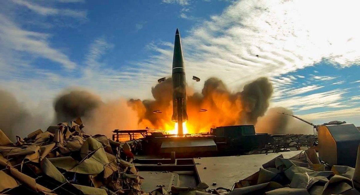 Launch of a 9M723 missile from an Iskander-M missile system