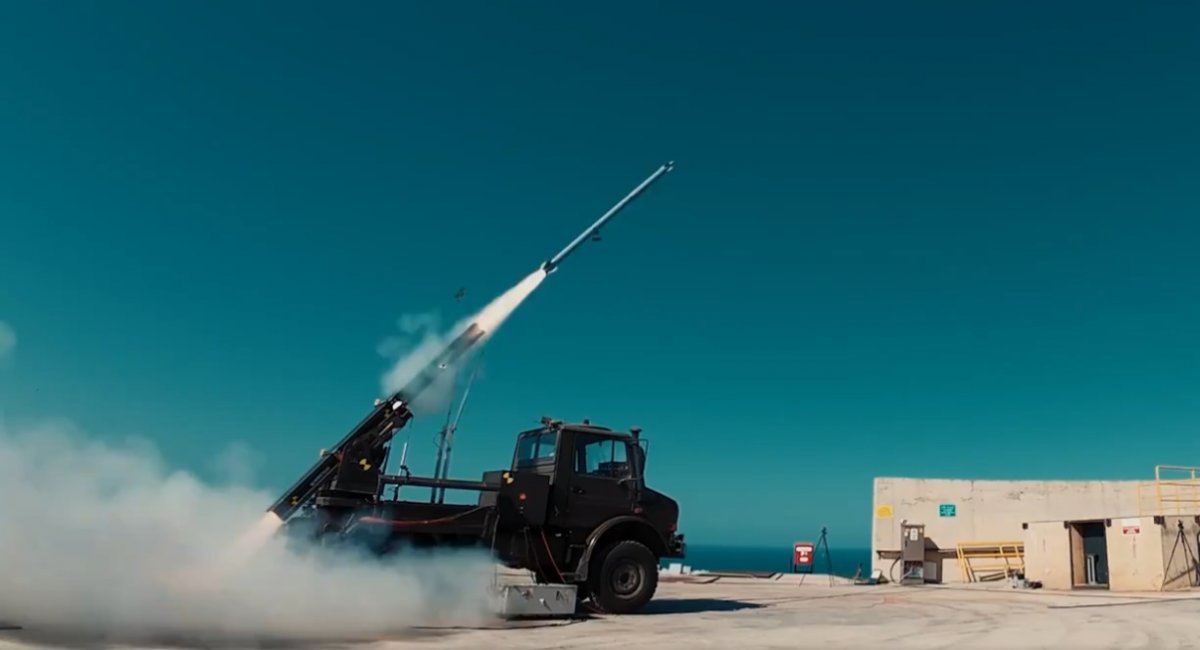 Launch of the TRLG-122 guided rocket / Screenshot from Roketsan video