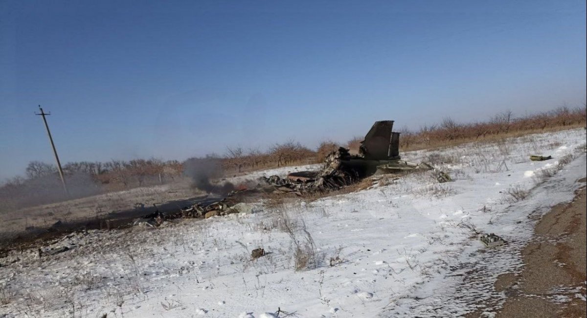 The remains of russian Su-25 jet aircraft / open source 