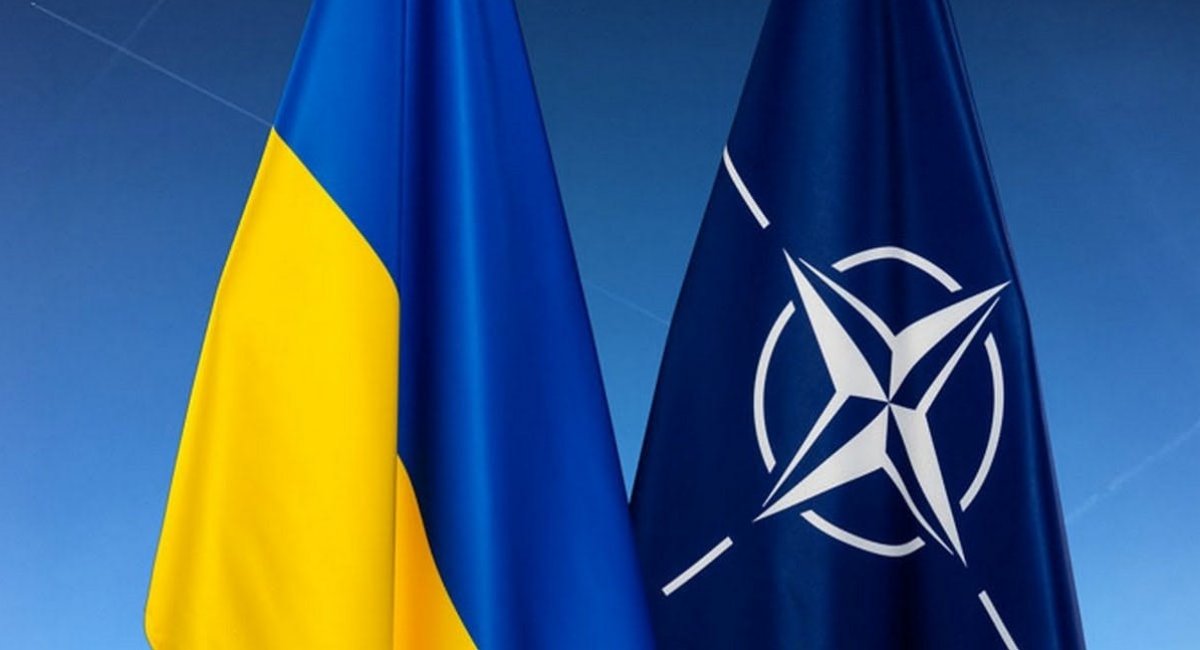 President Zelensky signs Ukraine's application for rapid NATO accession