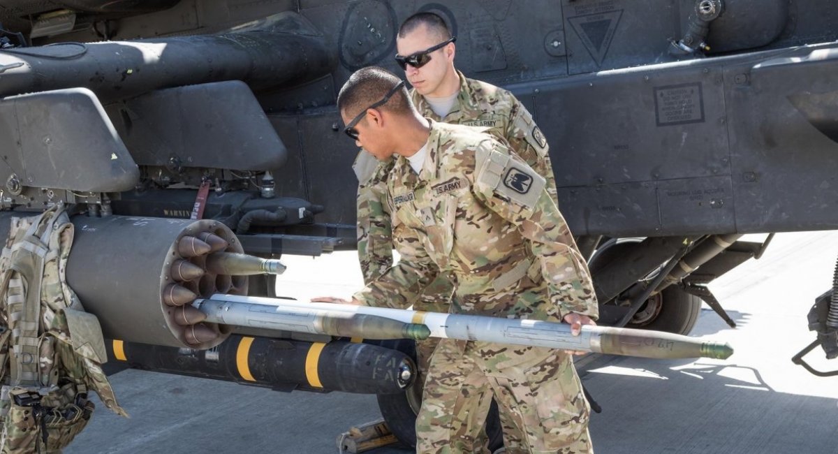 The Hydra-70 short-range air-launched unguided rockets / Photo credit: U.S. Army