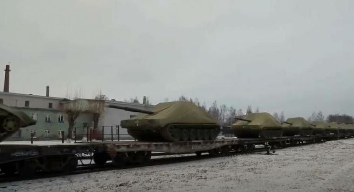 A batch of the T-72B3M tanks, transferred to russia's Ministry of Defense in early December 2022 / Open source photo