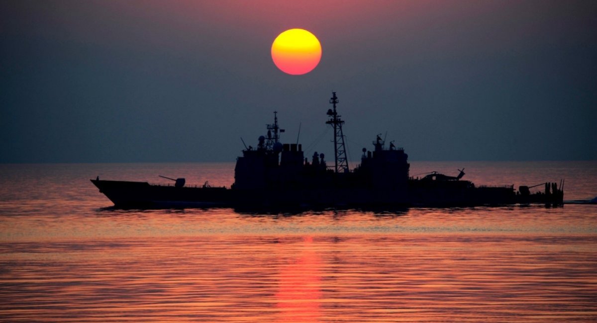 Ticonderoga-class guided missile cruiser / Illustrative photo credit: U.S. Department of Defense