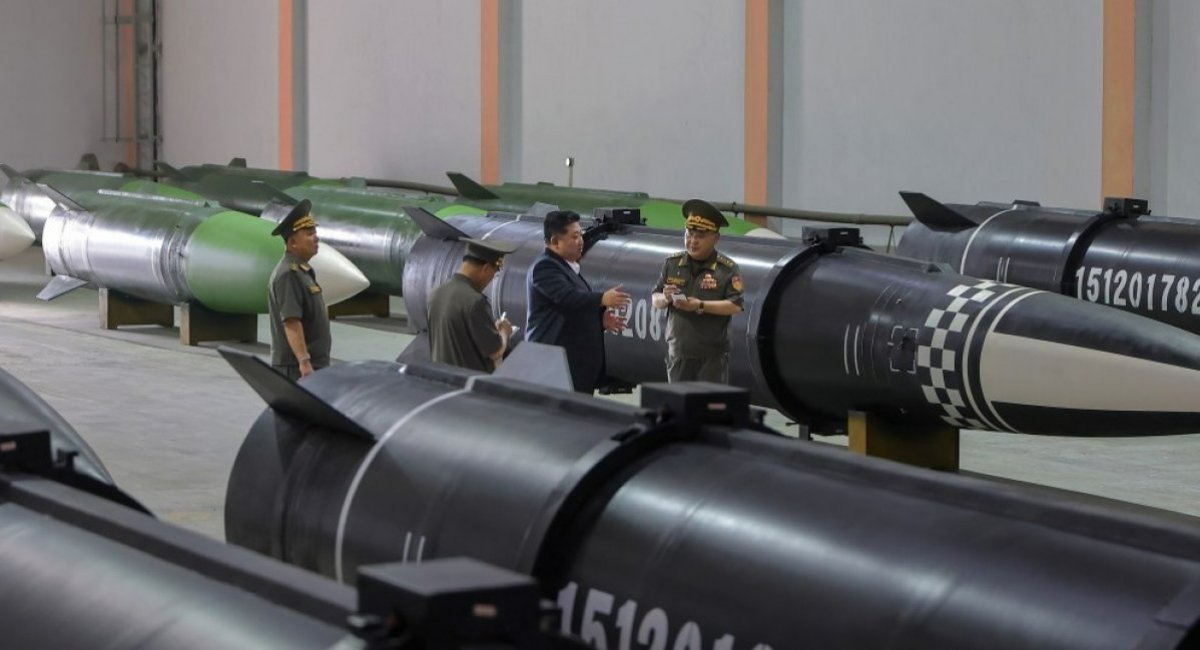 Kim Jong Un visits the new missile factory / Photo source: North Korean media