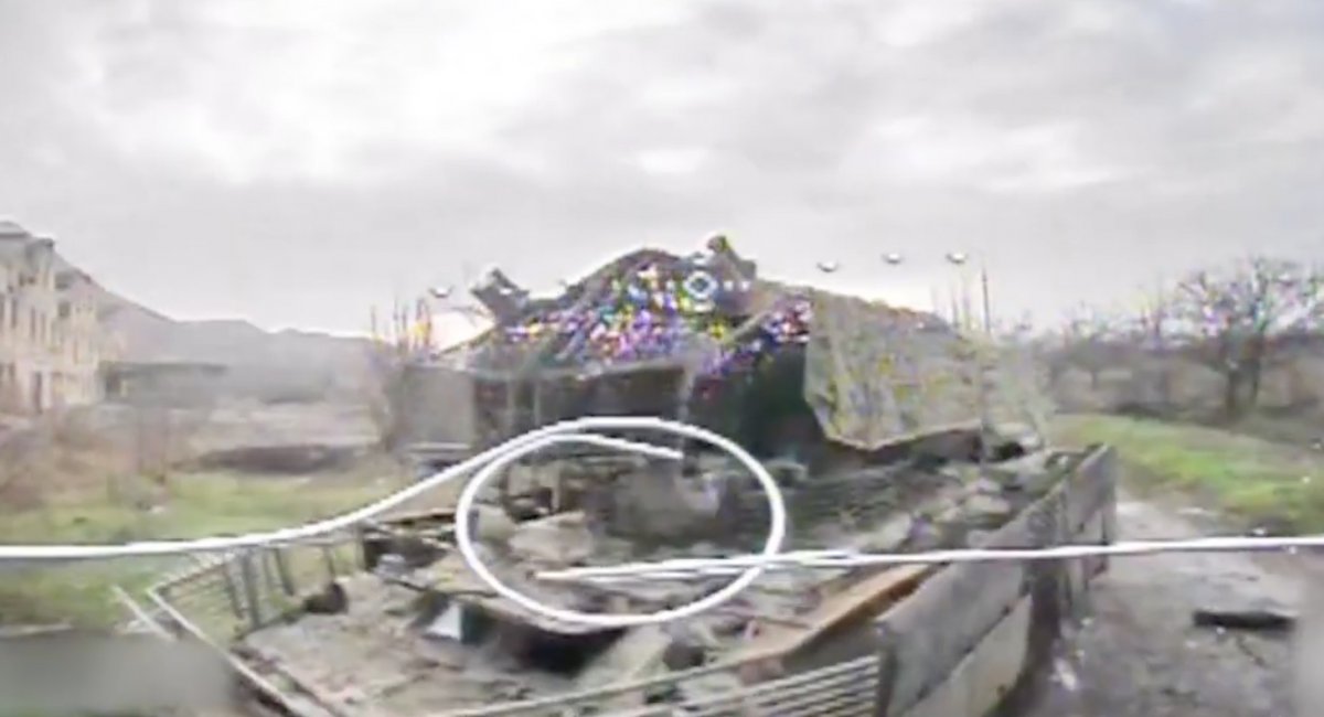 russian BTR-82A armored personnel carrier / screenshot from video 