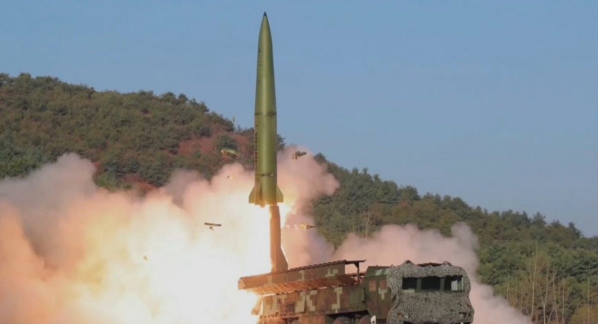 The KN-23 ballistic missile / open source