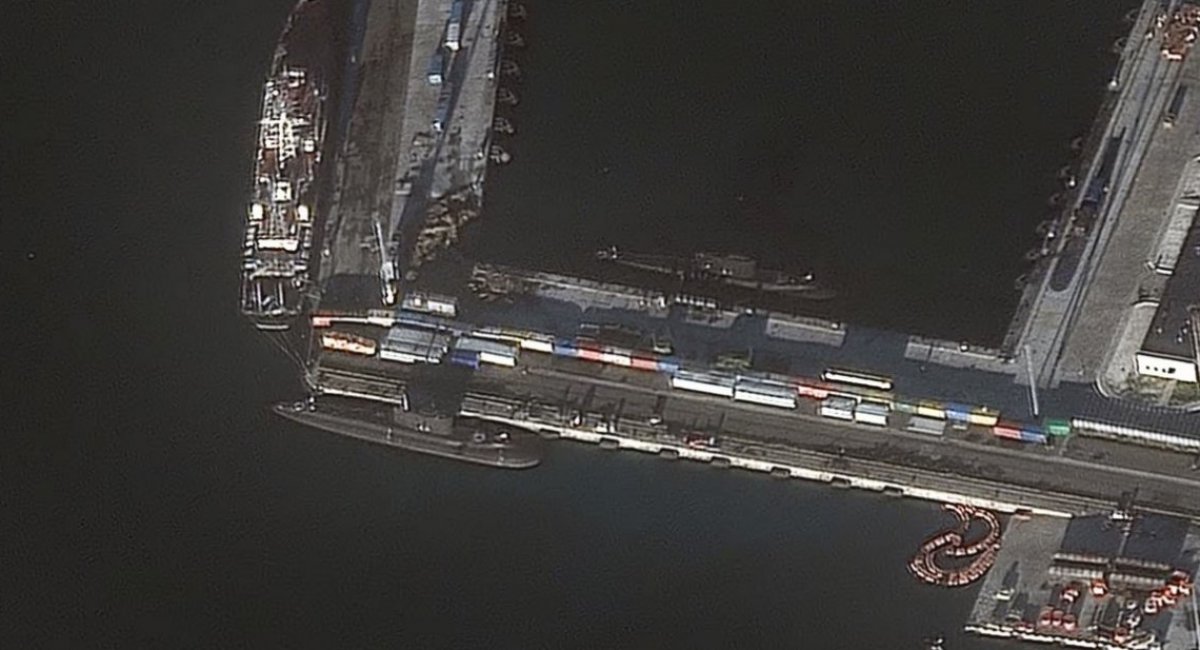 Satellite photo from Novorossiysk port / Open source photo