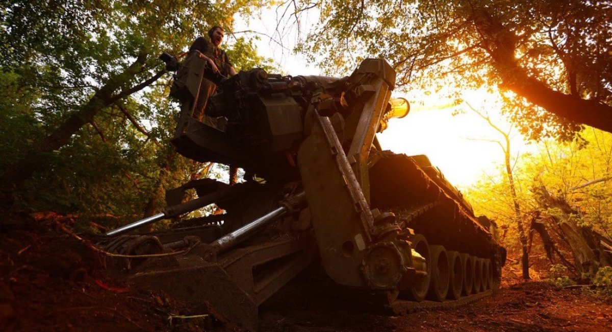 Armed Forces of Ukraine continue to destroy russians on land, in the air, and at sea / Photo credit: 43rd Artillery Brigade of the Armed Forces of Ukraine