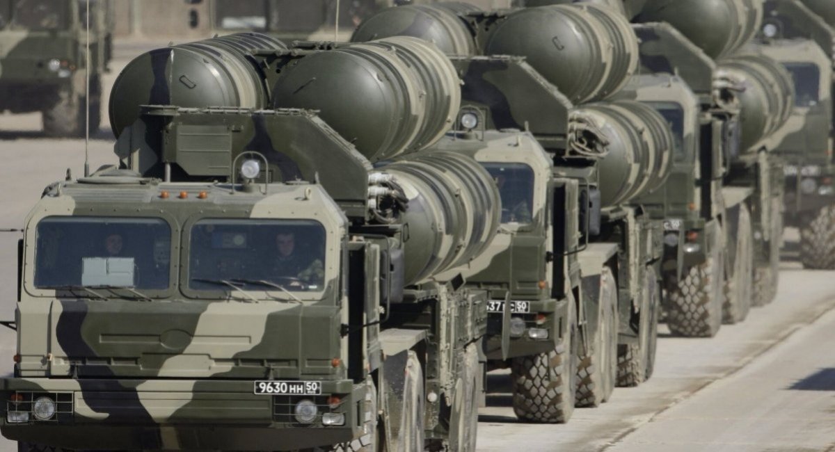 Launchers of the russian S-400 air-defense systems / Open-source illustrative photo