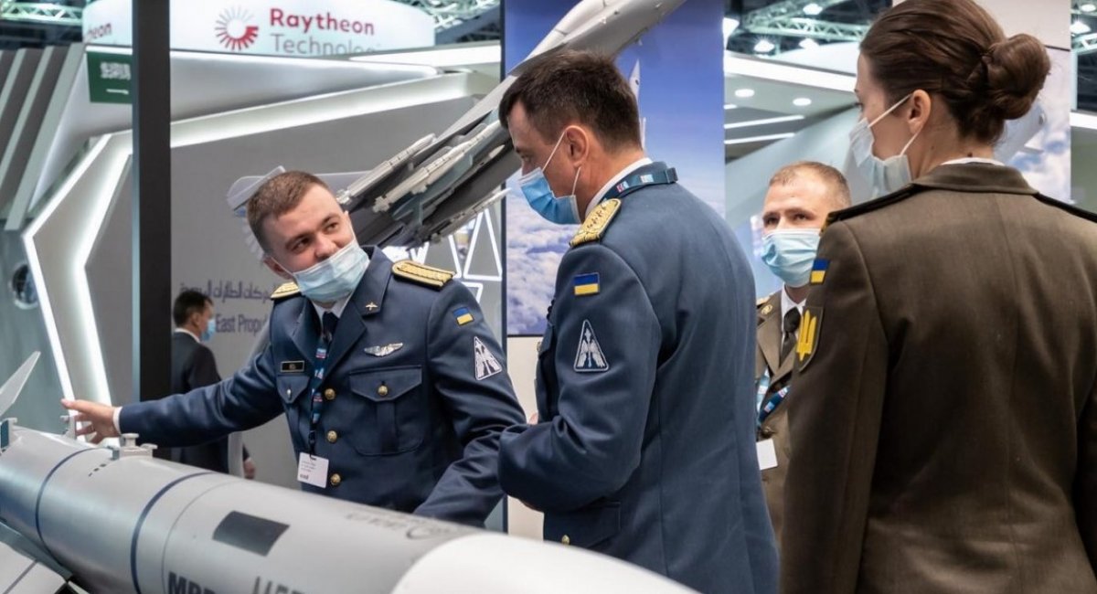 Ukrainian military delegation seen at MBDA’s Booth at the Dubai Airshow 2021