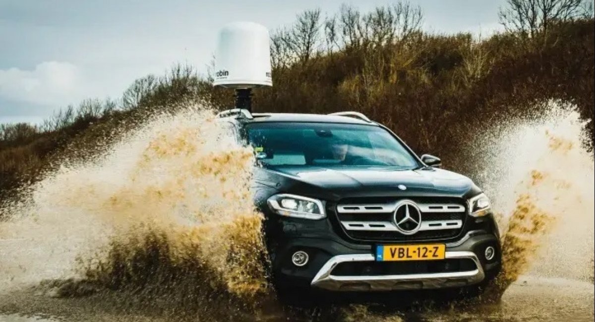 IRIS Drone Radar / Photo credit: Robin Radar Systems