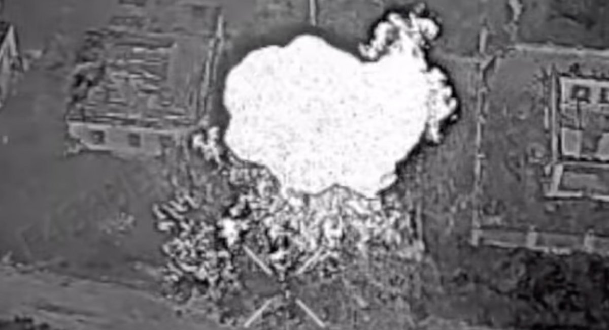 Ukrainian operators are striking russian heavy weapons, transport, personnel, and groups / Screenshot from video 