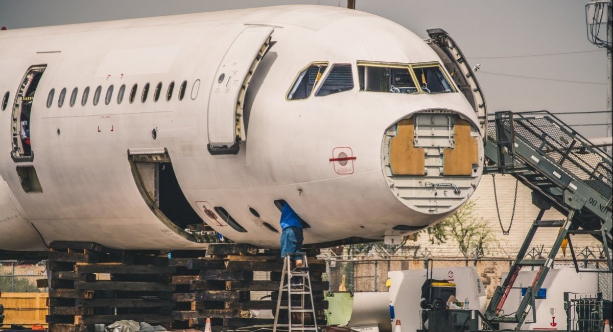 End of Airbus A320 "life" / Photo credit: (@daan_steinhaus)