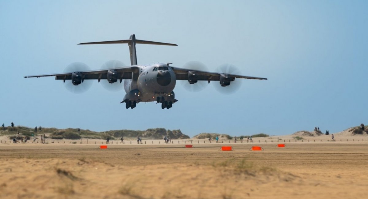 The A400M aircraft landing / Photo credit: The Bundeswehr 