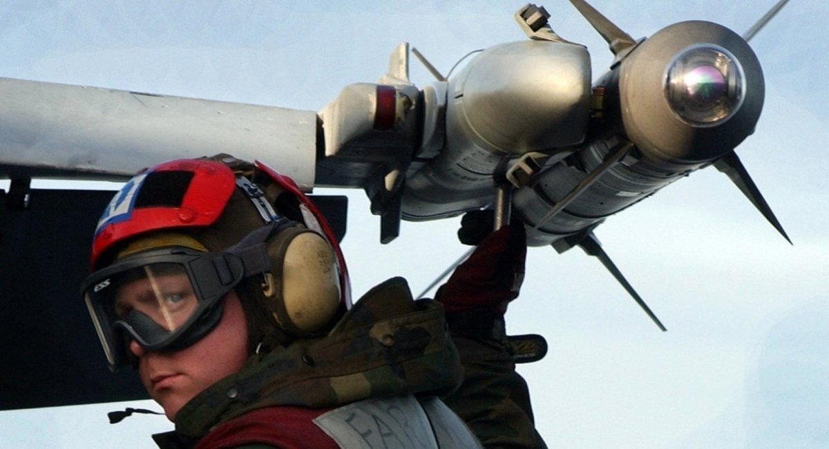 AIM-9X / Photo credit: the U.S. Navy