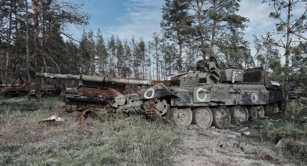 Photo for illustration / Russian tank, that was destroyed by Ukrainian troops
