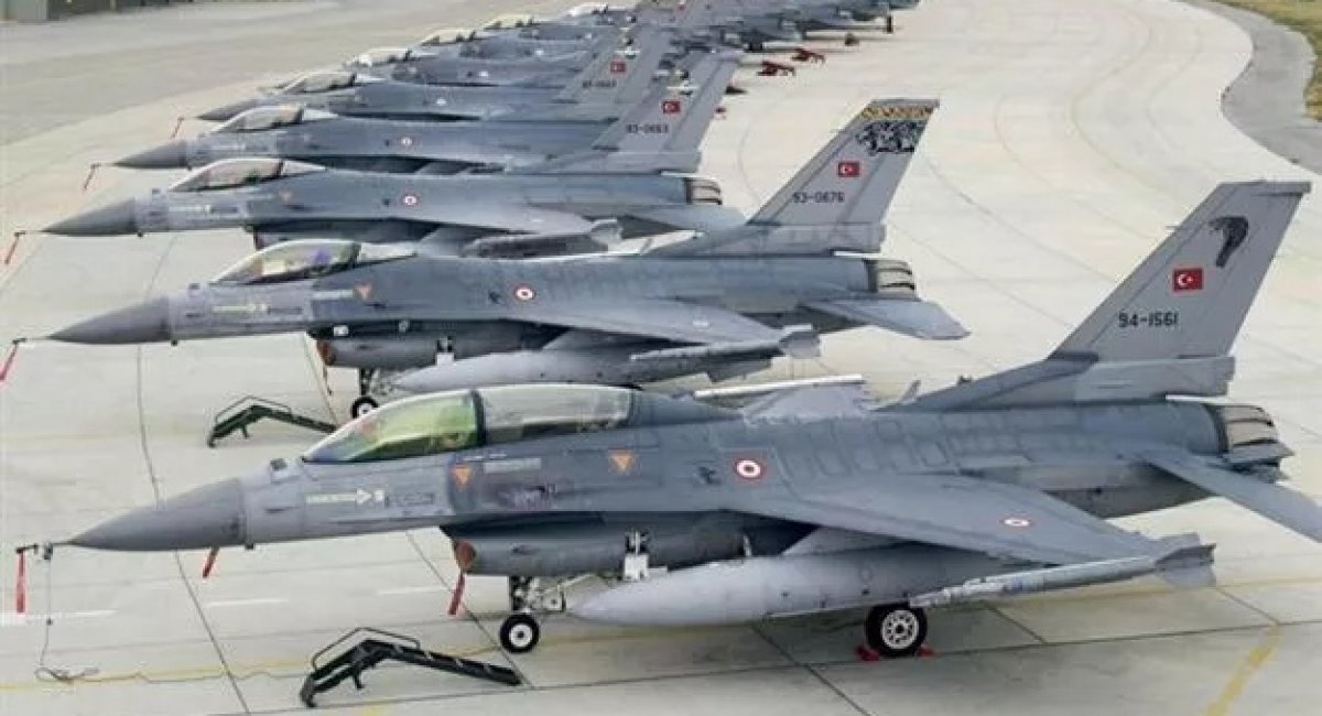 Photo for illustration / Turkish F-16 Jet