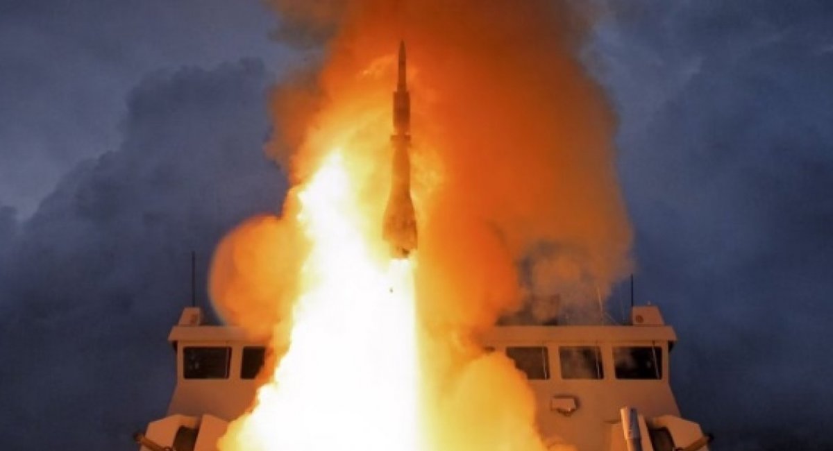 Illustrative photo of an Aster 30 launch from the Horizon-class air defense destroyer Forbin, French Navy / Photo credit: MBDA