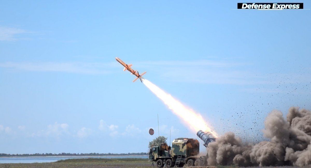 Launch of Ukrainian Neptune subsonic cruise missile