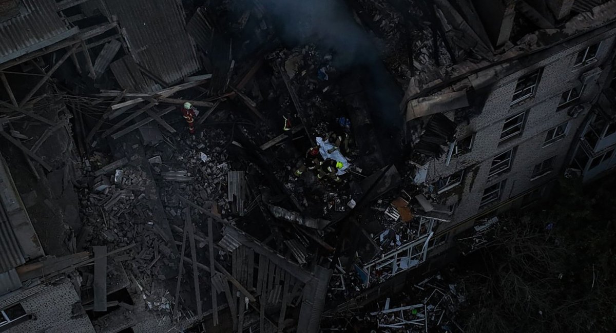 The consequences of russian attack on May 25-26 / Photo credit: The State Emergency Service of Ukraine