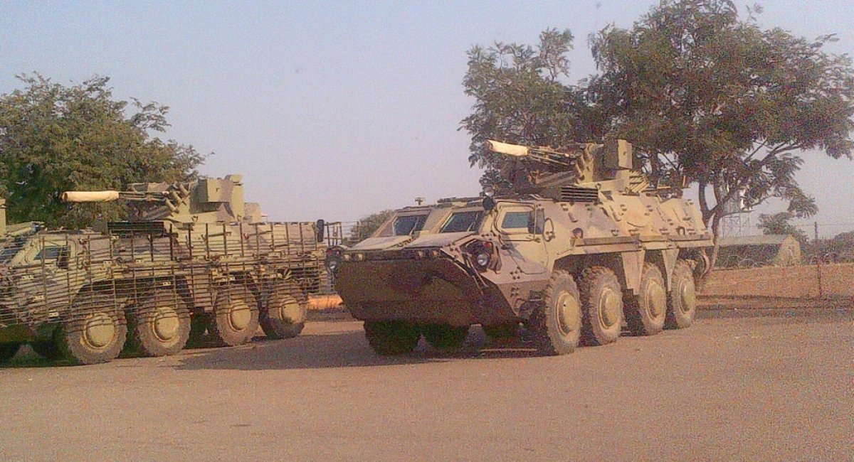 BTR-4EN in Nigeria in 2014 shortly after arrival / Photo credit: ZACHARY999, A BEEGEAGLE'S BLOGGER