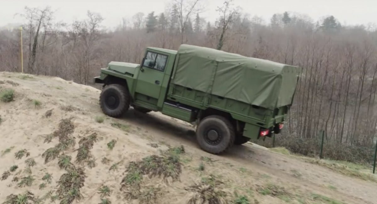 VLRA tactical logistics vehicle / Photo credit: Arquus