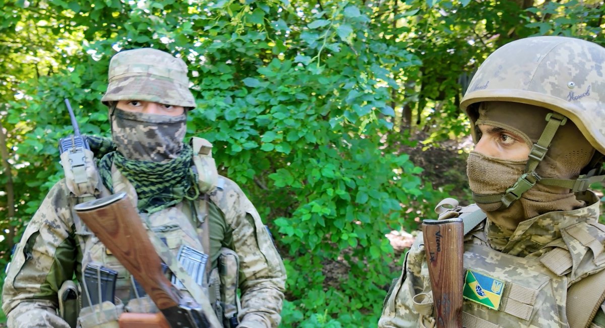 Before coming to Ukraine, volunteer Clark Kent had already received military training in Brazil, but he gained his first real combat experience in Ukraine