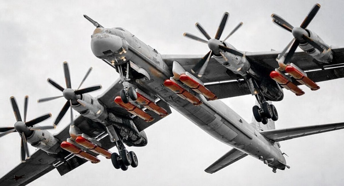 russian Tu-95МСМ strategic bomber with Kh-101 cruise missiles / Open source illustrative photo