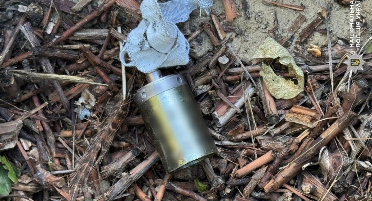 russia Hits Kherson with north Korean Cluster Bombs — JU-90 Poses Long-Term Mine Threat