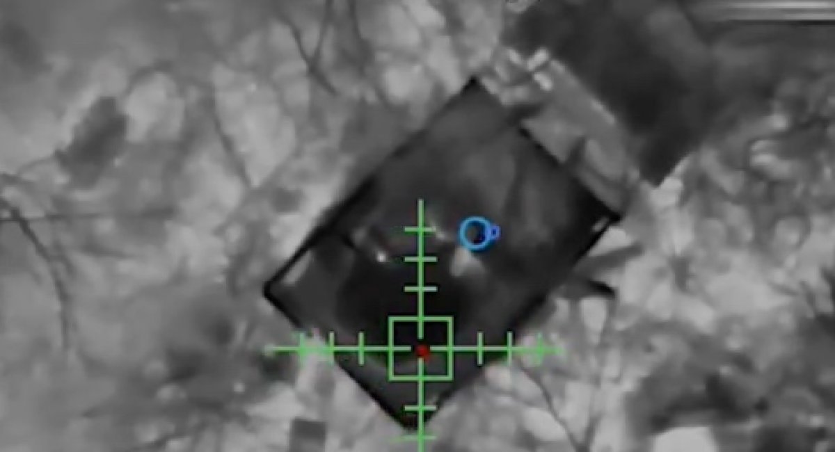 russian BM-21 Grad multiple launch rocket system / screenshot from video 