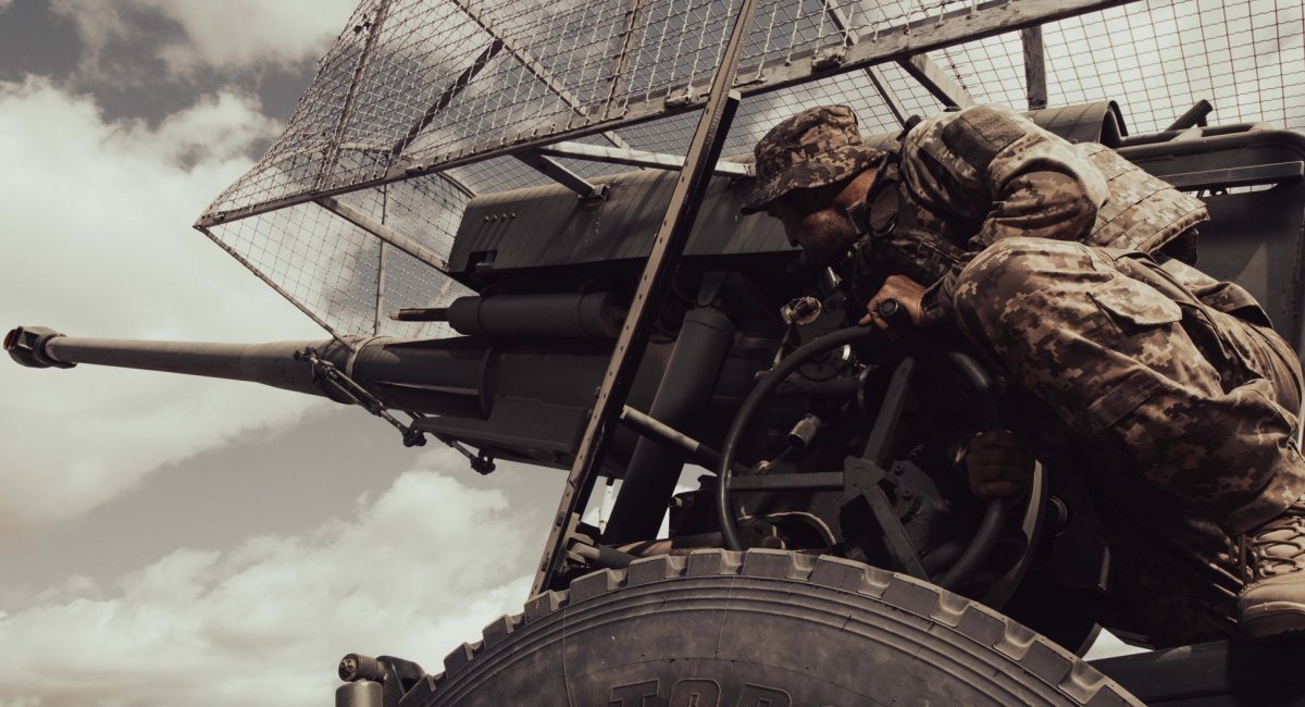  Armed Forces of Ukraine continue to destroy russians on land, in the air, and at sea / Photo credit: 56th Artillery Brigade