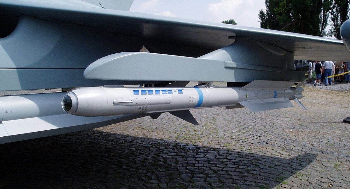 The IRIS-T missile / Photo credit: Owly T