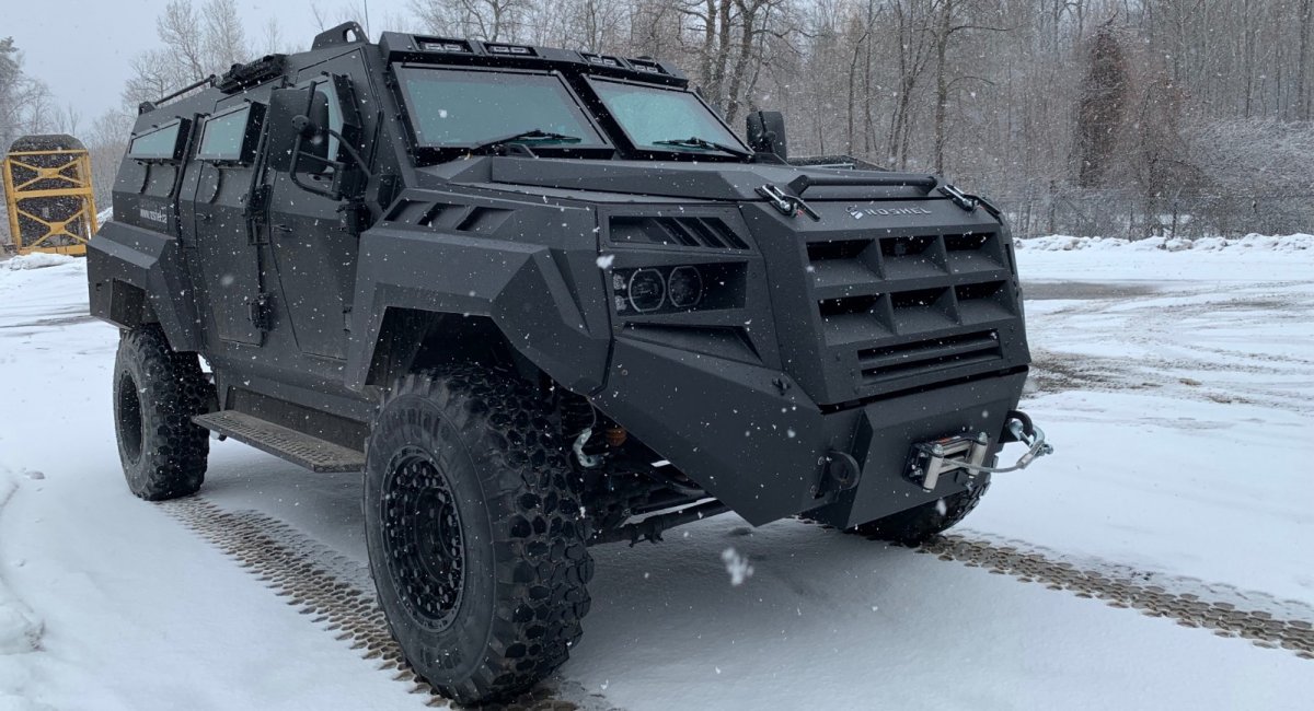 The Senator Armored Personnel Carrier / Photo credit: Roshel Smart Armored Vehicles