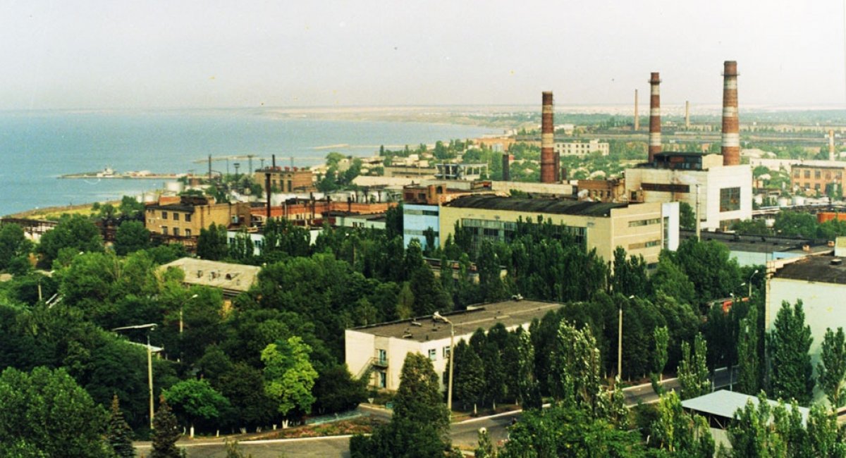 PJSC Azov Fuels and Oils / Photo credit: Encyclopedia of Modern Ukraine