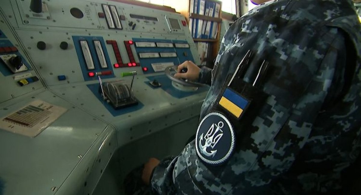 Ukrainian sailors train on Royal Navy minehunter / Photo credit: Forces.Net