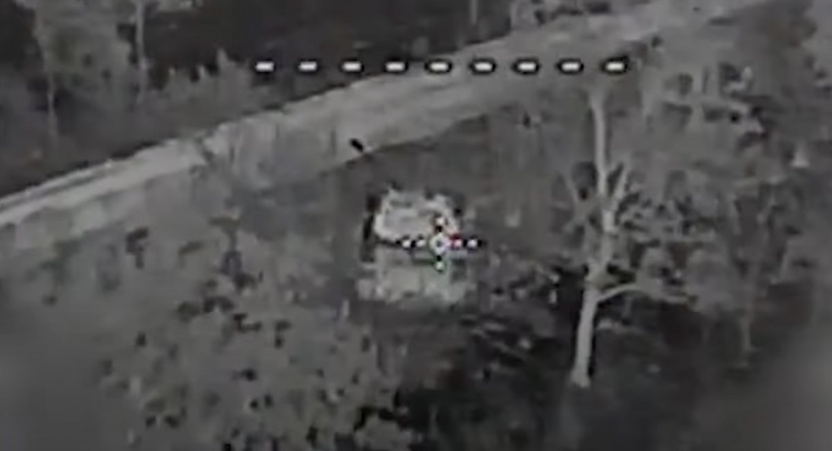 Ukrainian intelligence units combine FPV maneuvers, artillery fire, and heavy drone drops to crush enemy vehicles and fortifications / screenshot from video 