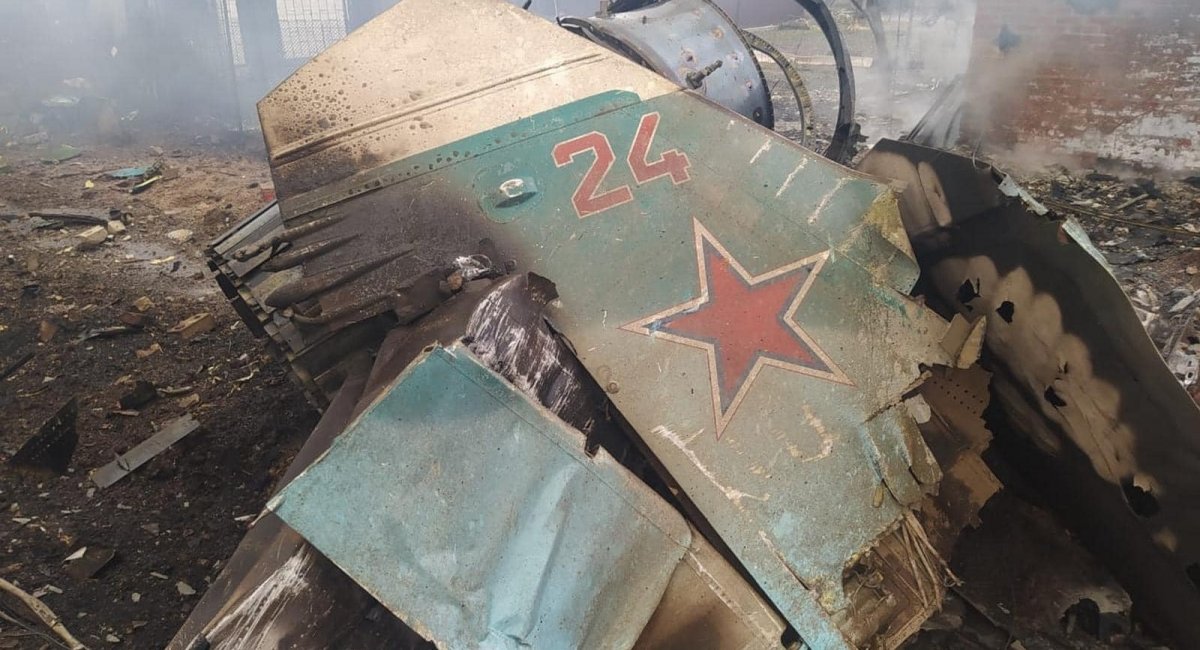 One more enemy Su-34 bomber liquidated in Chernihiv Region / Photo credit: 1st Separate Tank Brigade of AFU