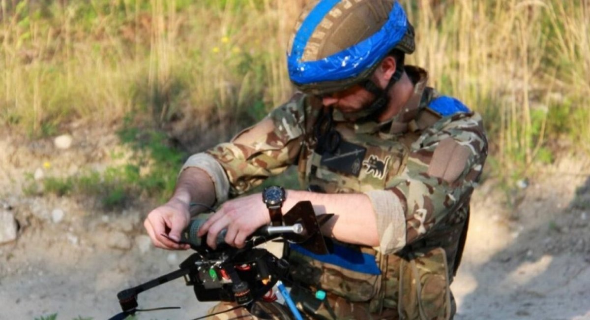 Ukrainian paratroopers are armed with various types of UAVs / Photo: ArmyInform