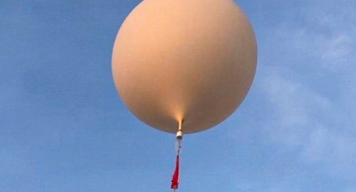 A high-altitude balloon / Photo credit: The UK Ministry of Defense