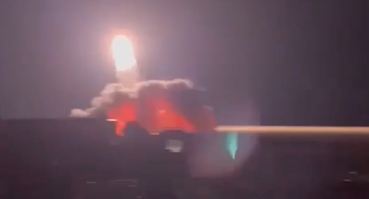 American-made air defense system prevents damage in Kyiv by intercepting russian Kinzhal missiles / screenshot from video 