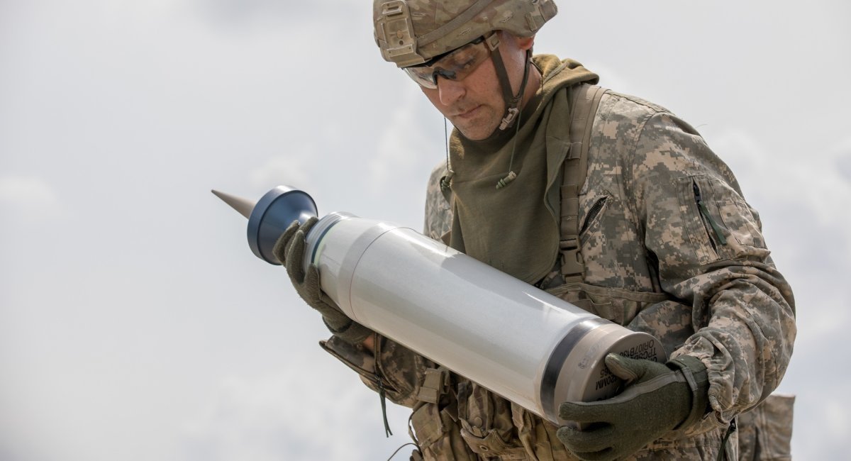 M829 APFSDS depleted uranium tank munition / Illustrative photo credit: U.S. Department of Defense