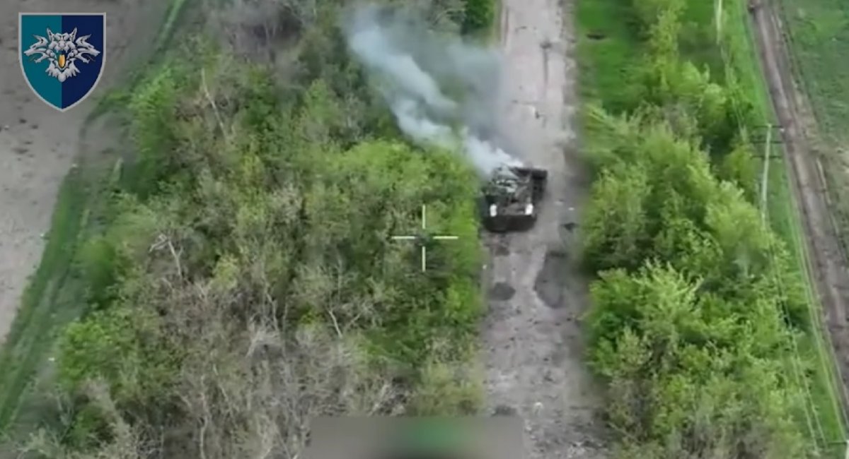 russian tank destroyed by Ukrainian drone / Video screenshot