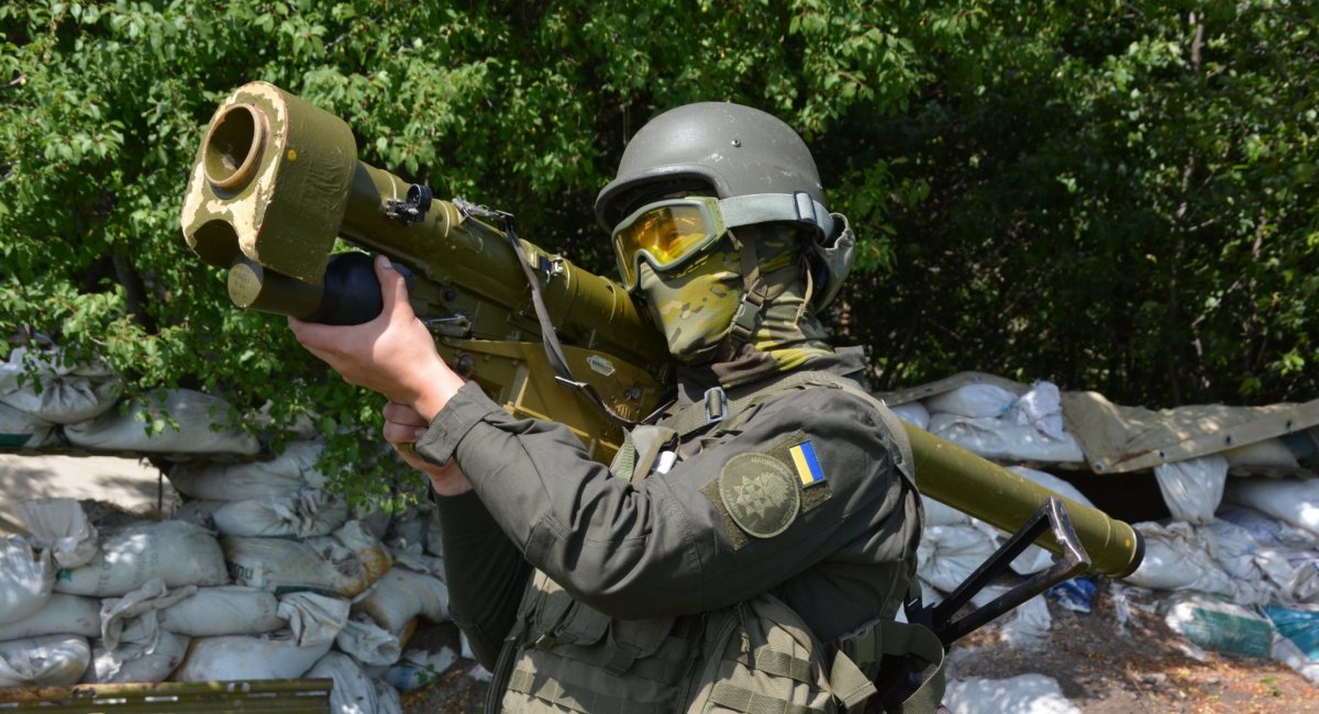 At the end of May the National Guard of Ukraine has officially confirmed that their conscript with the call sign "Bandit" from the Igla MANPADS shot down the third russian Su-25 attack aircraft