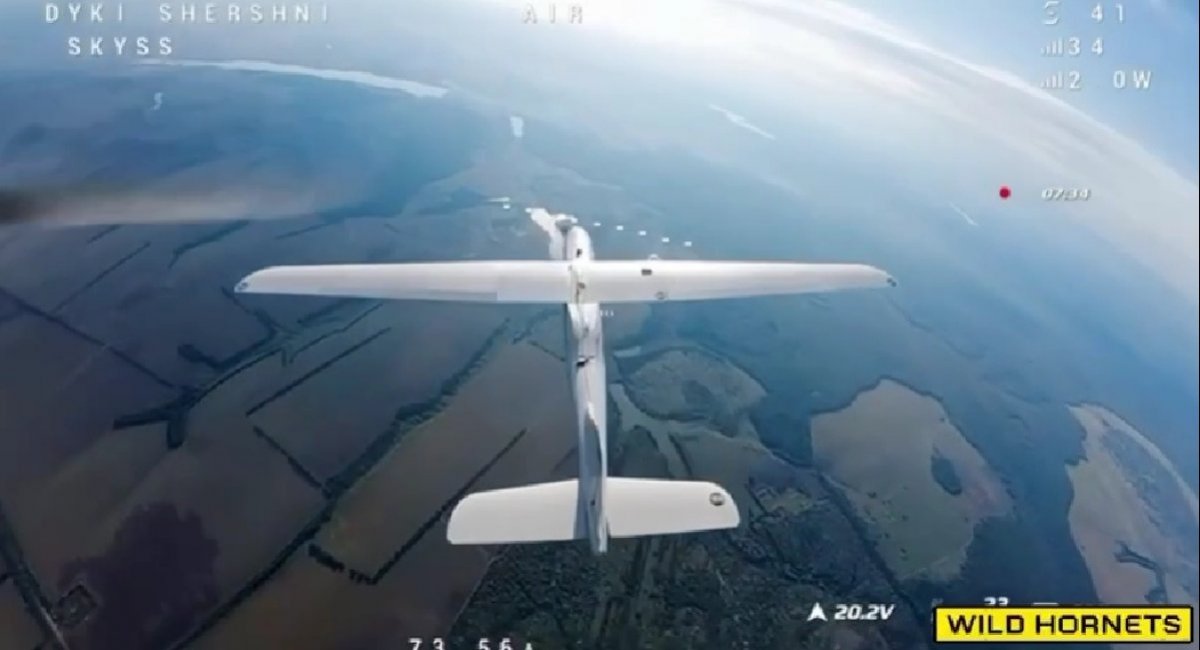 Các nhà phát triển Ukraine cho thấy máy bay không người lái mới của họ phá hủy UAV Orlan-10, Zala và Supercam của Nga như thế nào / ảnh chụp màn hình video