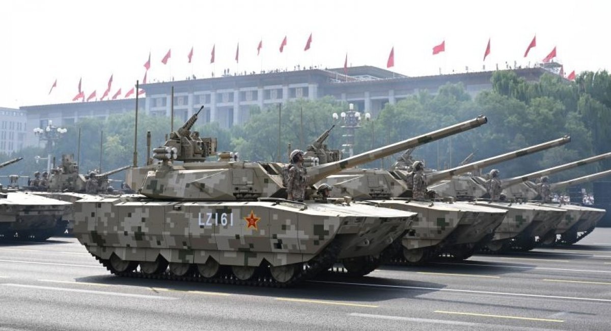 Type 100 tank