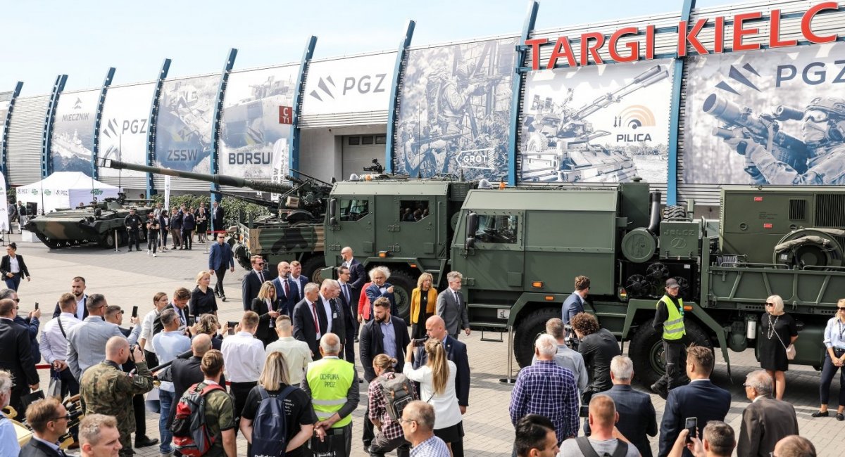 Ukrainian defense industries participated in this year’s MSPO Defense Industry Trade Fair with an extensive display of their latest products / Photo credit: Targi Kielce